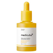 KOJIC  ACID TURMERIC NIACINAMIDE SERUM Medicube 30ML